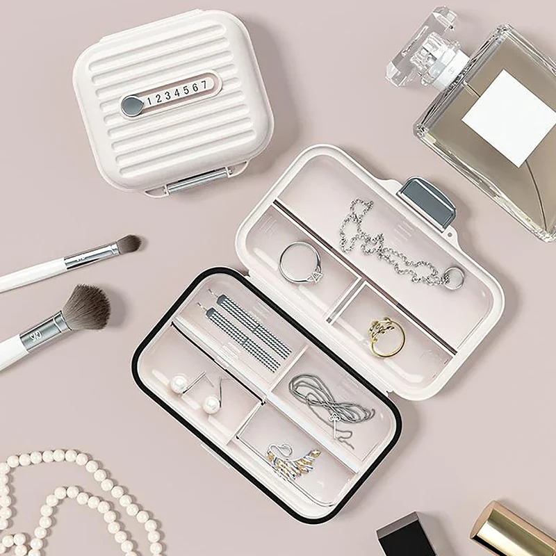 錠剤収納ボックス 多目的コンパクトウィークリー薬ケース ロッ - Medicine Cabinet Lock のレビューと価格